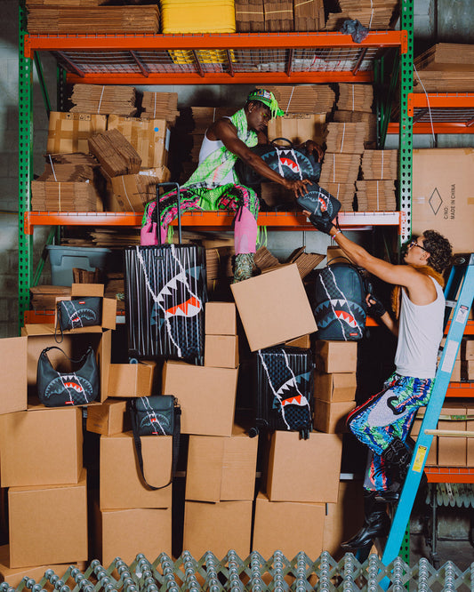 SPRAYGROUND® SLING SHARK SLASH MESSENGER SLING